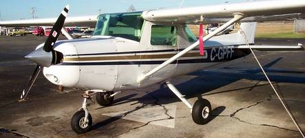 a little Cessna 152 C-GPFF